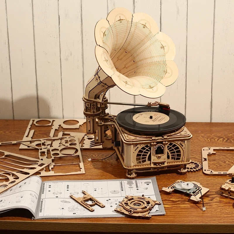 Crystal Gramophone Wooden Puzzle